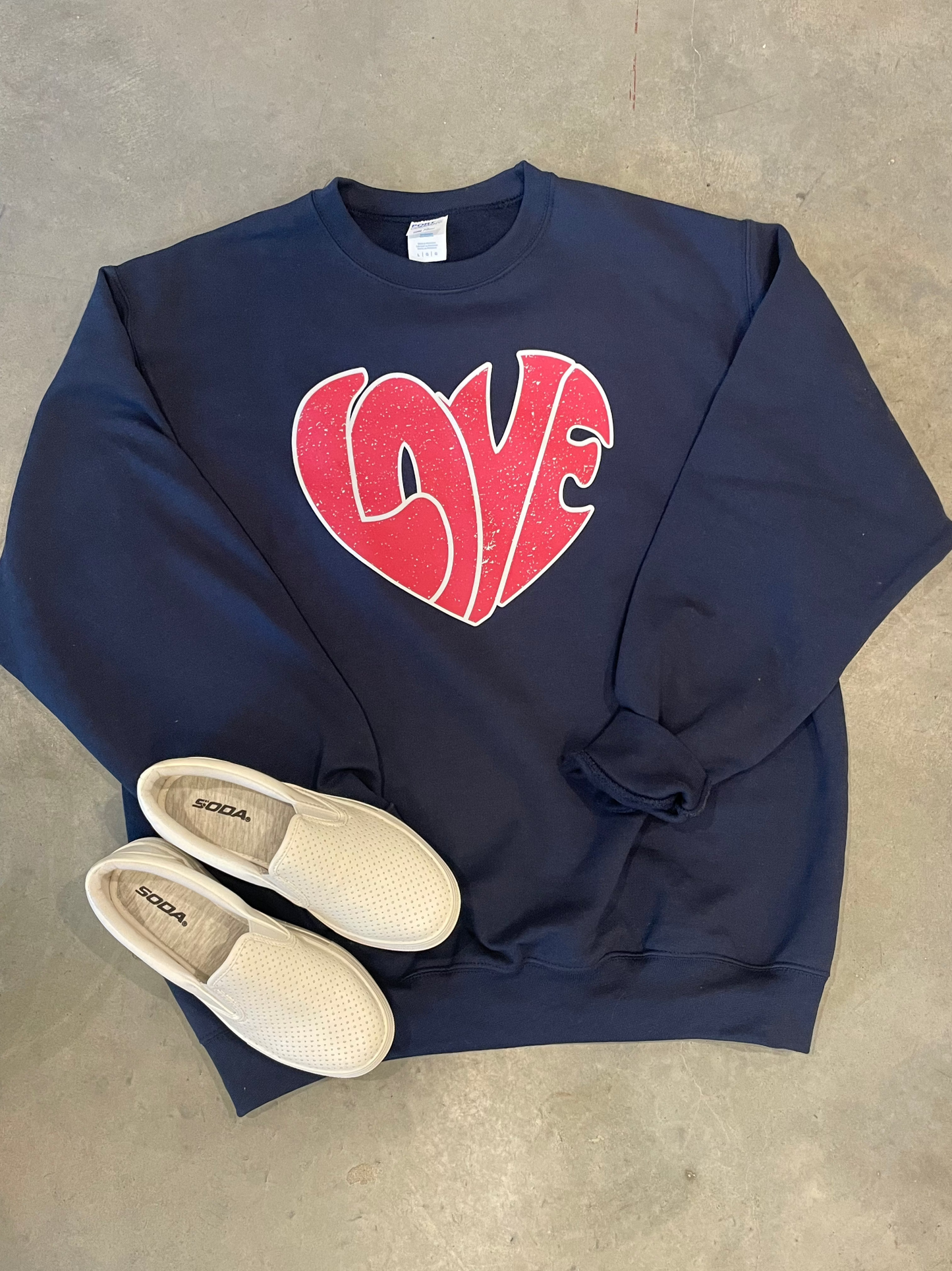 LOVE HEART SWEATSHIRT