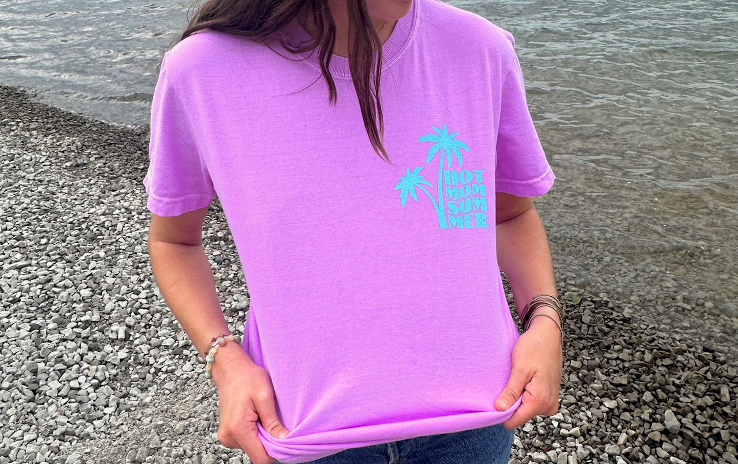 Hot Mom Summer Neon Tee