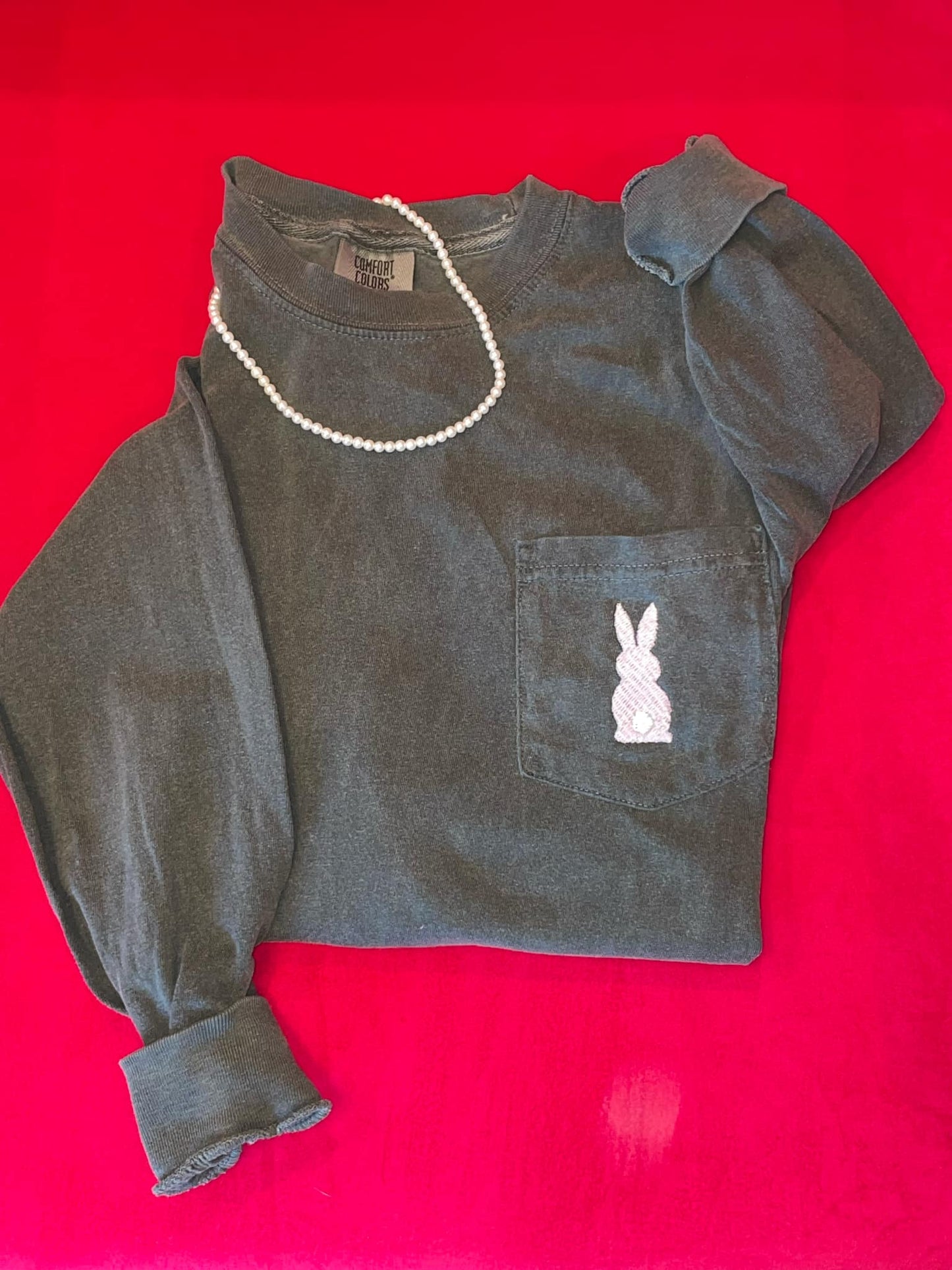 EMBROIDERED BUNNY LONG SLEEVE